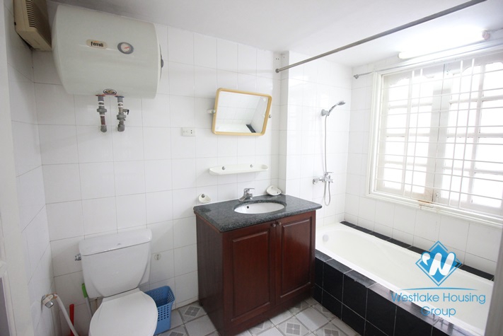 Lakeside house with small yard and nice terrace for rent in Tay Ho